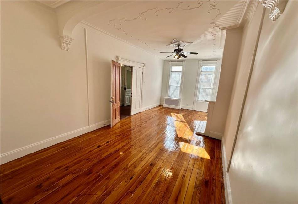 13 Windsor Place, Brooklyn, New York 11215, 5 Bedrooms Bedrooms, ,3 BathroomsBathrooms,Residential,For Sale,Windsor,488619