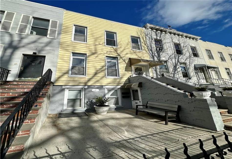 13 Windsor Place, Brooklyn, New York 11215, 5 Bedrooms Bedrooms, ,3 BathroomsBathrooms,Residential,For Sale,Windsor,488619