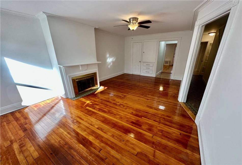 13 Windsor Place, Brooklyn, New York 11215, 5 Bedrooms Bedrooms, ,3 BathroomsBathrooms,Residential,For Sale,Windsor,488619