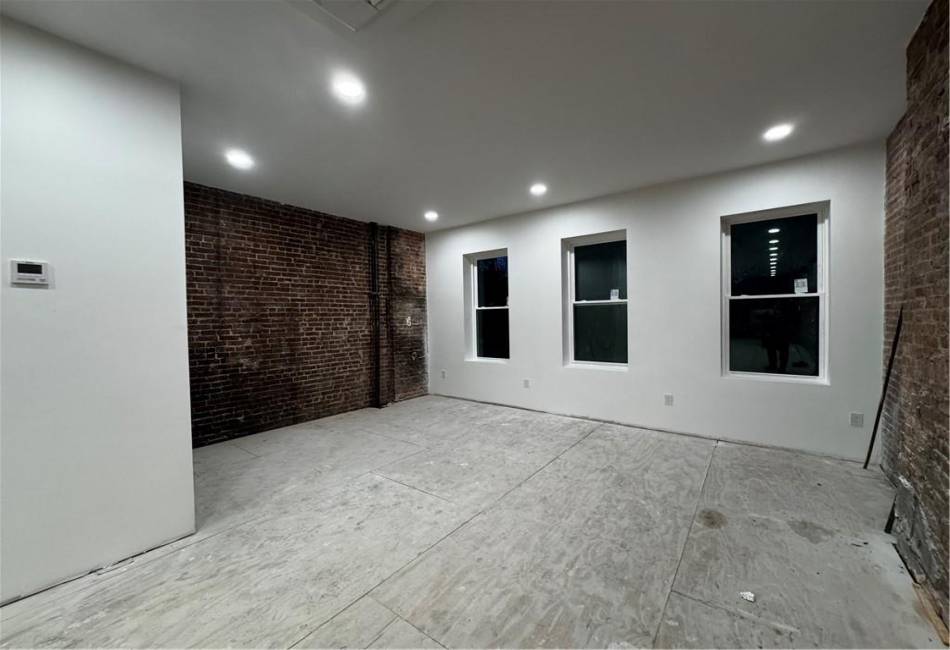 7908 3rd Avenue, Brooklyn, New York 11209, ,Rental,For Sale,3rd,488625