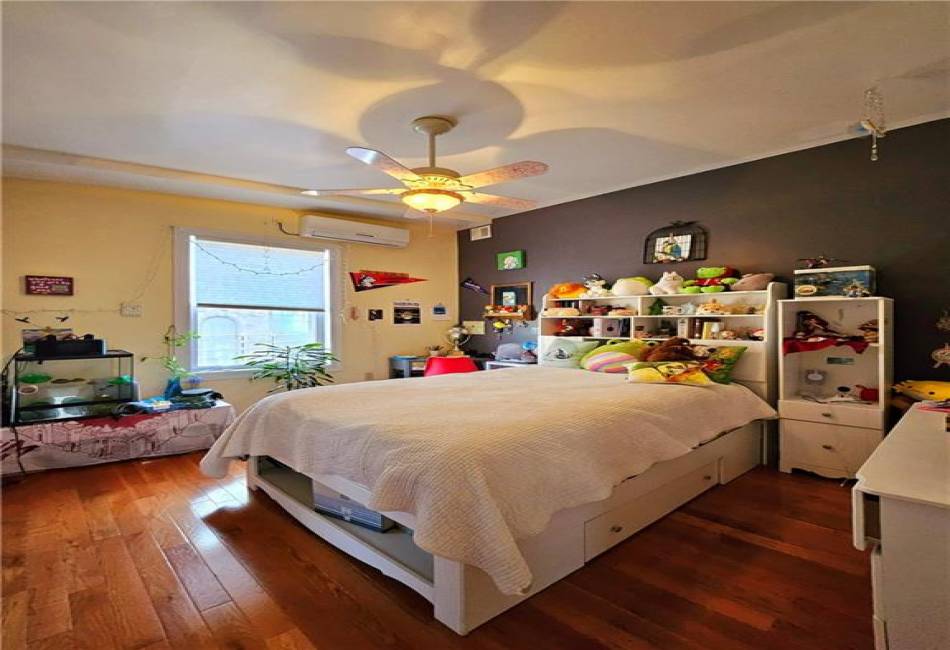 849 73rd Street, Brooklyn, New York 11228, 5 Bedrooms Bedrooms, ,3 BathroomsBathrooms,Residential,For Sale,73rd,488640