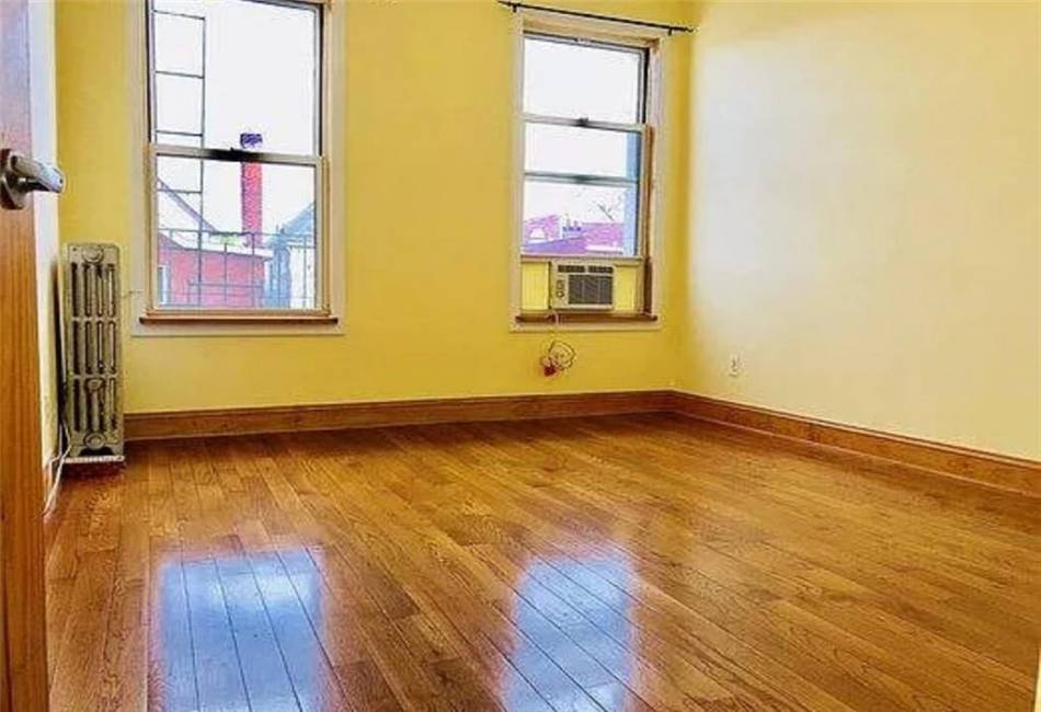 8689 15th Avenue, Brooklyn, New York 11228, 7 Bedrooms Bedrooms, ,4 BathroomsBathrooms,Residential,For Sale,15th,484675