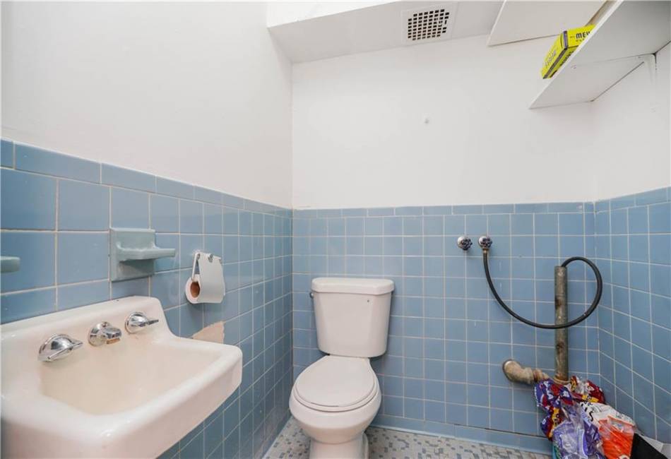 2490 65th Street, Brooklyn, New York 11204, 8 Bedrooms Bedrooms, ,5 BathroomsBathrooms,Residential,For Sale,65th,488678