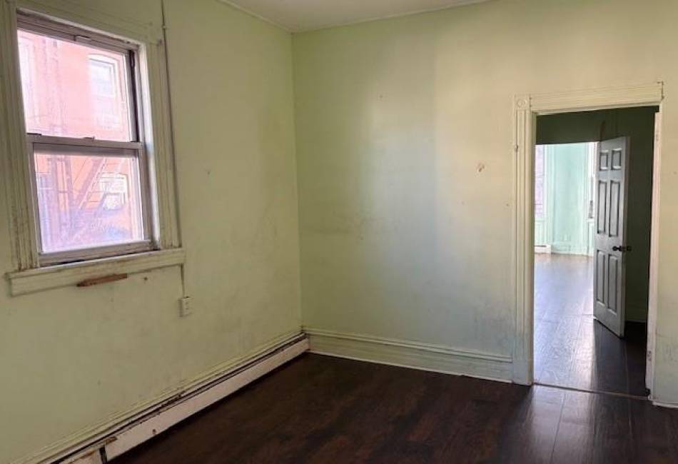 17-45 Grove Street, Ridgewood, New York 11385, ,3 BathroomsBathrooms,Residential,For Sale,Grove,488680