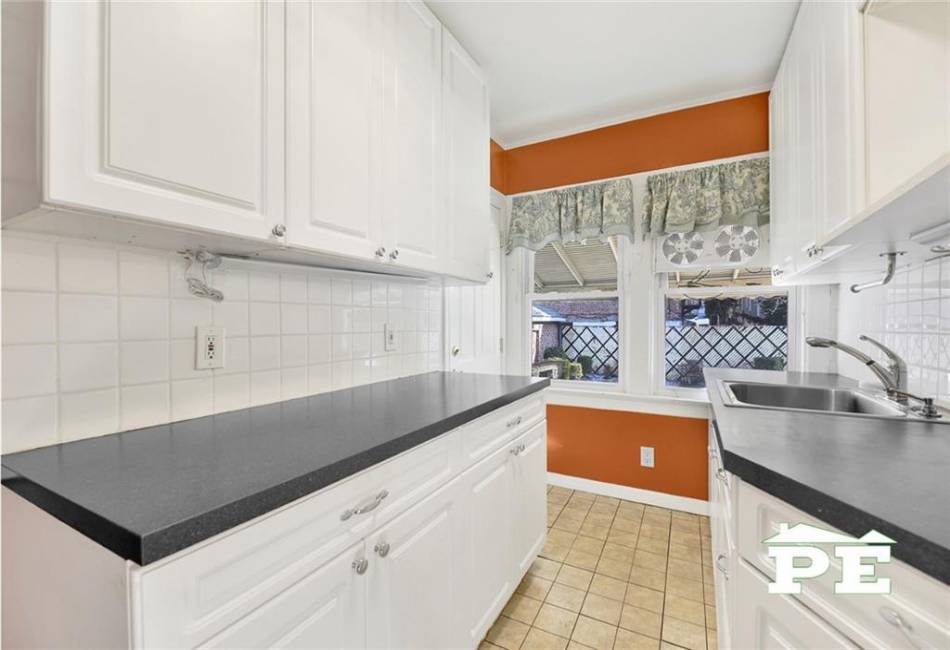 35-63 163rd Street, Flushing, New York 11358, 4 Bedrooms Bedrooms, ,Residential,For Sale,163rd,488409