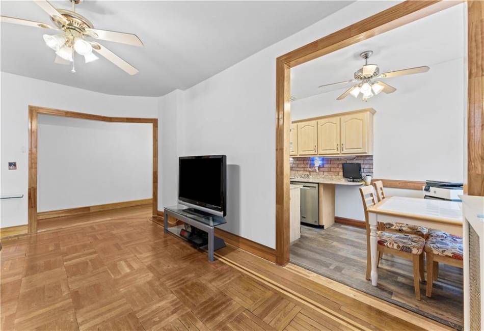 6735 Ridge Boulevard, Brooklyn, New York 11220, 2 Bedrooms Bedrooms, ,1 BathroomBathrooms,Residential,For Sale,Ridge,488655