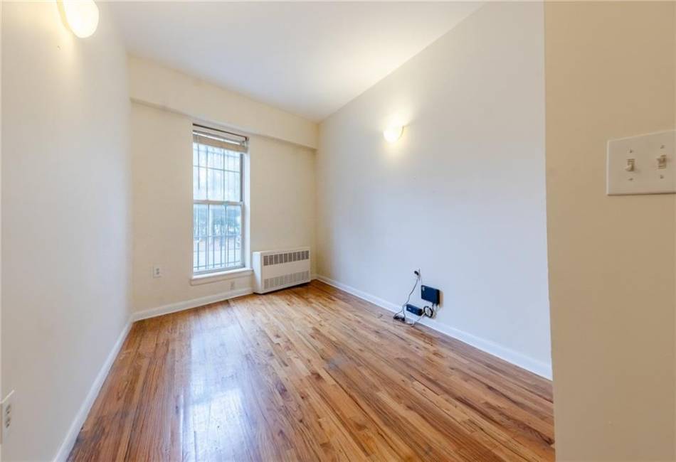 579 Washington Avenue, Brooklyn, New York 11238, 3 Bedrooms Bedrooms, ,2 BathroomsBathrooms,Residential,For Sale,Washington,488702