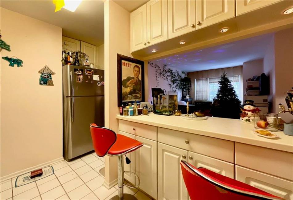 100 Oceana Drive, Brooklyn, New York 11235, 2 Bedrooms Bedrooms, ,2 BathroomsBathrooms,Residential,For Sale,Oceana,488617
