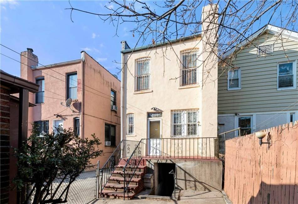 1847 Troy Avenue, Brooklyn, New York 11234, 3 Bedrooms Bedrooms, ,2 BathroomsBathrooms,Residential,For Sale,Troy,488713