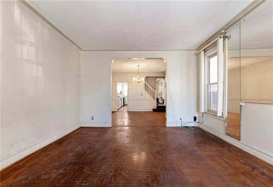 1847 Troy Avenue, Brooklyn, New York 11234, 3 Bedrooms Bedrooms, ,2 BathroomsBathrooms,Residential,For Sale,Troy,488713