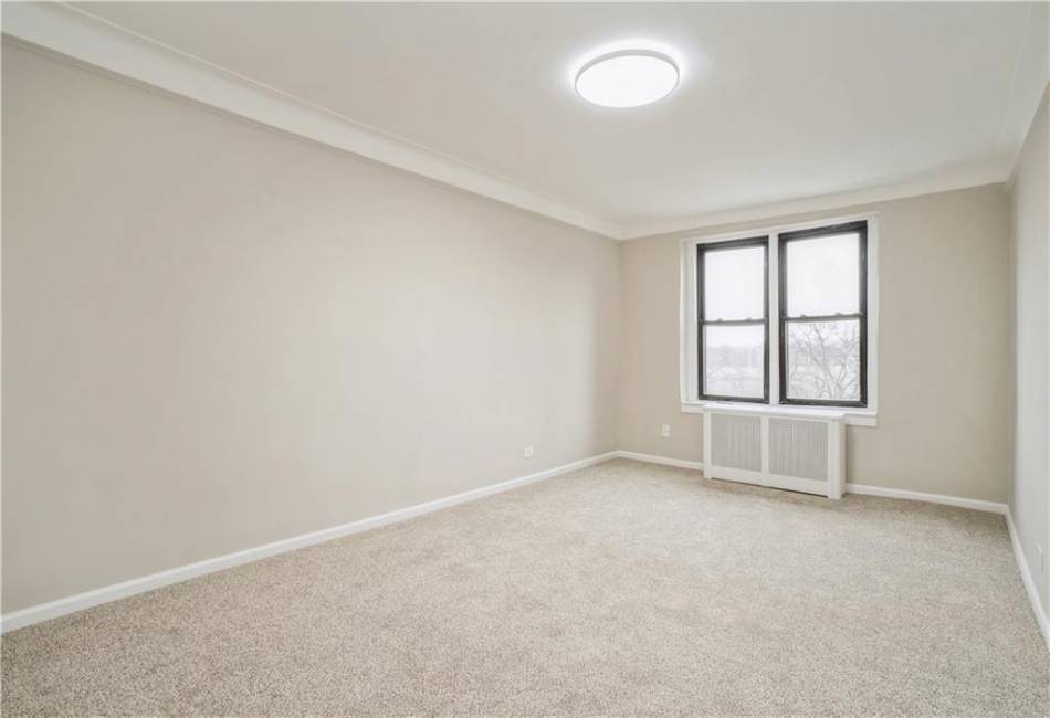 9524 Fort Hamilton Parkway, Brooklyn, New York 11209, 1 Bedroom Bedrooms, ,1 BathroomBathrooms,Residential,For Sale,Fort Hamilton,488731