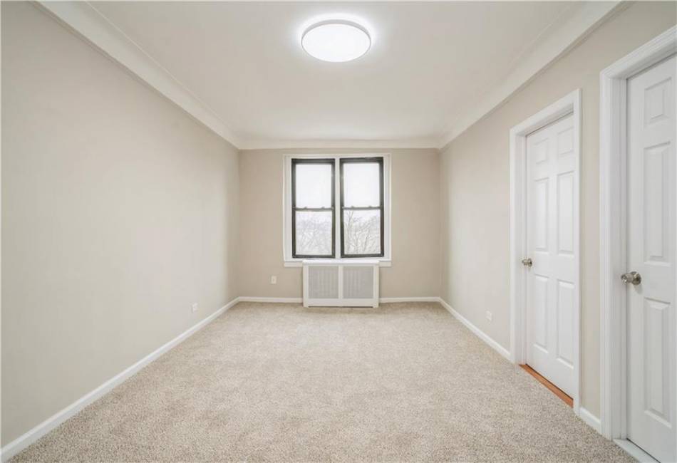 9524 Fort Hamilton Parkway, Brooklyn, New York 11209, 1 Bedroom Bedrooms, ,1 BathroomBathrooms,Residential,For Sale,Fort Hamilton,488731