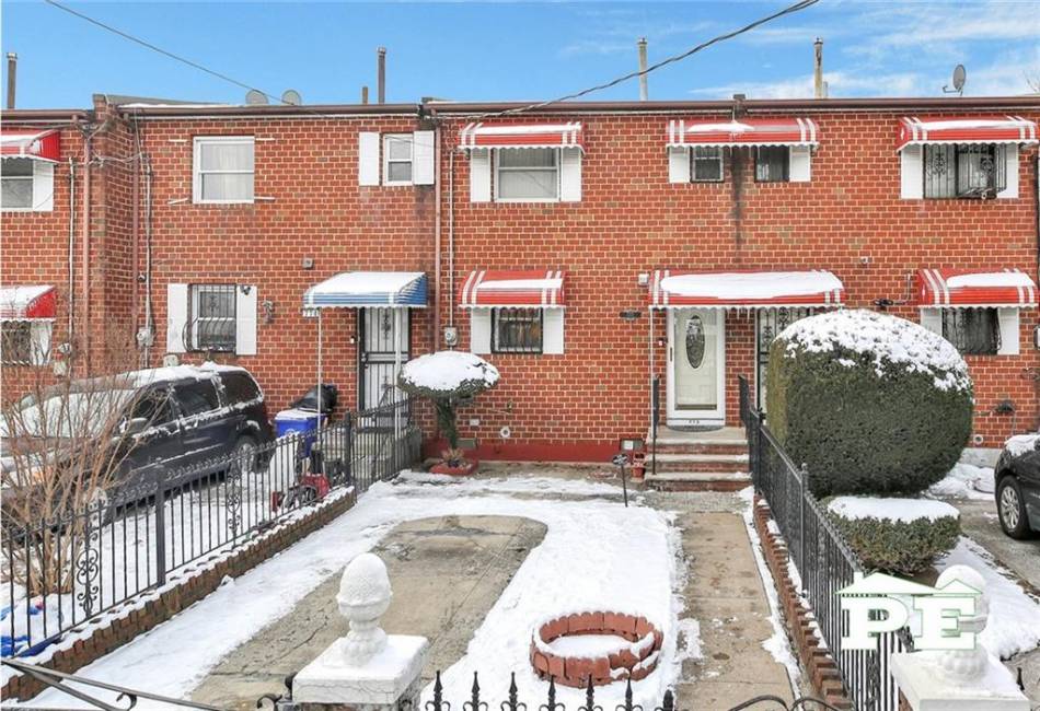 772 Mother Gaston Boulevard, Brooklyn, New York 11212, 2 Bedrooms Bedrooms, ,1.5 BathroomsBathrooms,Residential,For Sale,Mother Gaston,488745