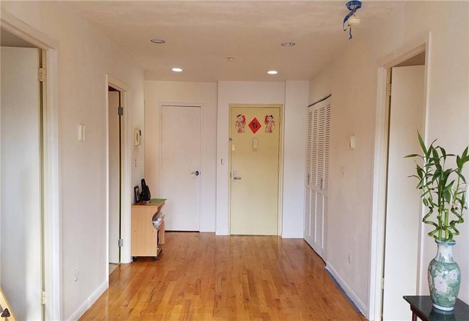 863 50th Street, Brooklyn, New York 11220, 2 Bedrooms Bedrooms, ,2 BathroomsBathrooms,Residential,For Sale,50th,488756