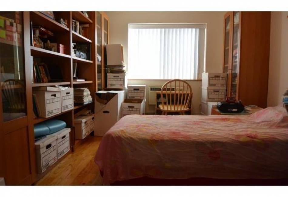 863 50th Street, Brooklyn, New York 11220, 2 Bedrooms Bedrooms, ,2 BathroomsBathrooms,Residential,For Sale,50th,488756