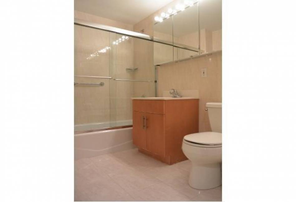 863 50th Street, Brooklyn, New York 11220, 2 Bedrooms Bedrooms, ,2 BathroomsBathrooms,Residential,For Sale,50th,488756