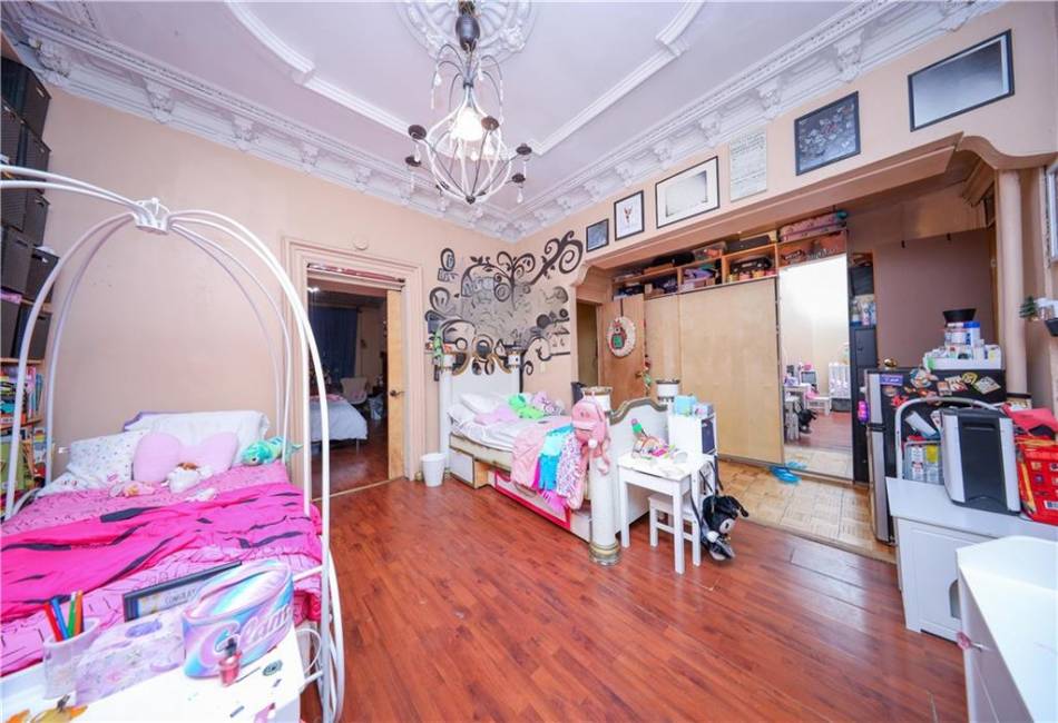 150 14th Street, Brooklyn, New York 11215, 7 Bedrooms Bedrooms, ,4 BathroomsBathrooms,Residential,For Sale,14th,488753