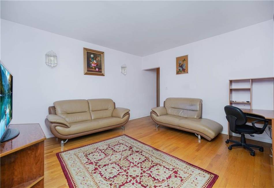 2940 Ocean Avenue, Brooklyn, New York 11235, 1 Bedroom Bedrooms, ,1 BathroomBathrooms,Residential,For Sale,Ocean,488781