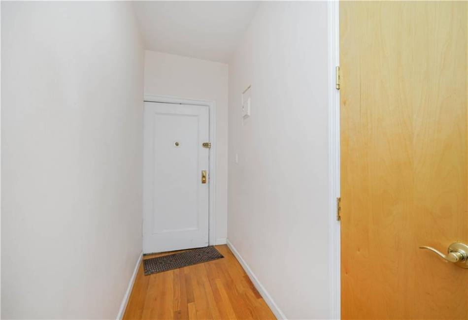 2940 Ocean Avenue, Brooklyn, New York 11235, 1 Bedroom Bedrooms, ,1 BathroomBathrooms,Residential,For Sale,Ocean,488781