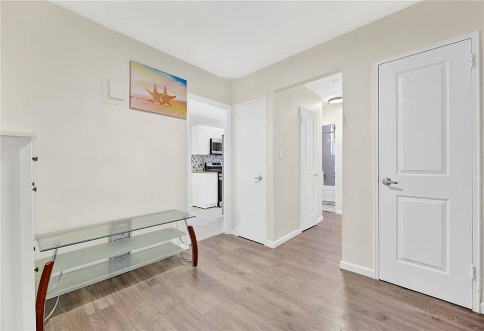 2461 29th Street, Brooklyn, New York 11235, 1 Bedroom Bedrooms, ,1 BathroomBathrooms,Residential,For Sale,29th,488707