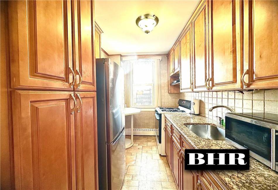 5318 Fillmore Avenue, Brooklyn, New York 11234, 2 Bedrooms Bedrooms, ,1 BathroomBathrooms,Residential,For Sale,Fillmore,488775