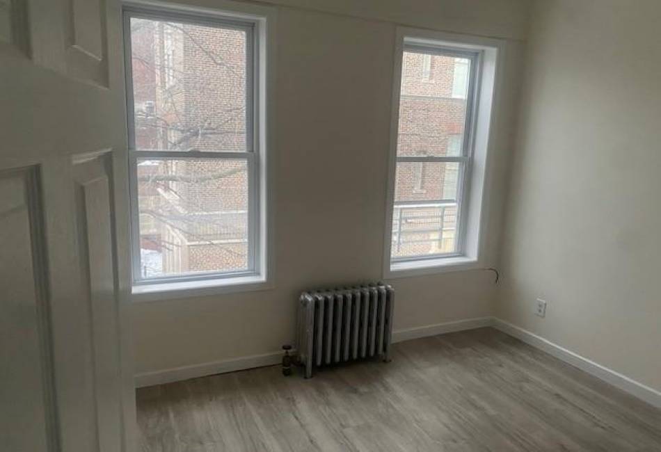 384 Liberty Avenue, Brooklyn, New York 11207, 3 Bedrooms Bedrooms, ,1 BathroomBathrooms,Rental,For Sale,Liberty,488789