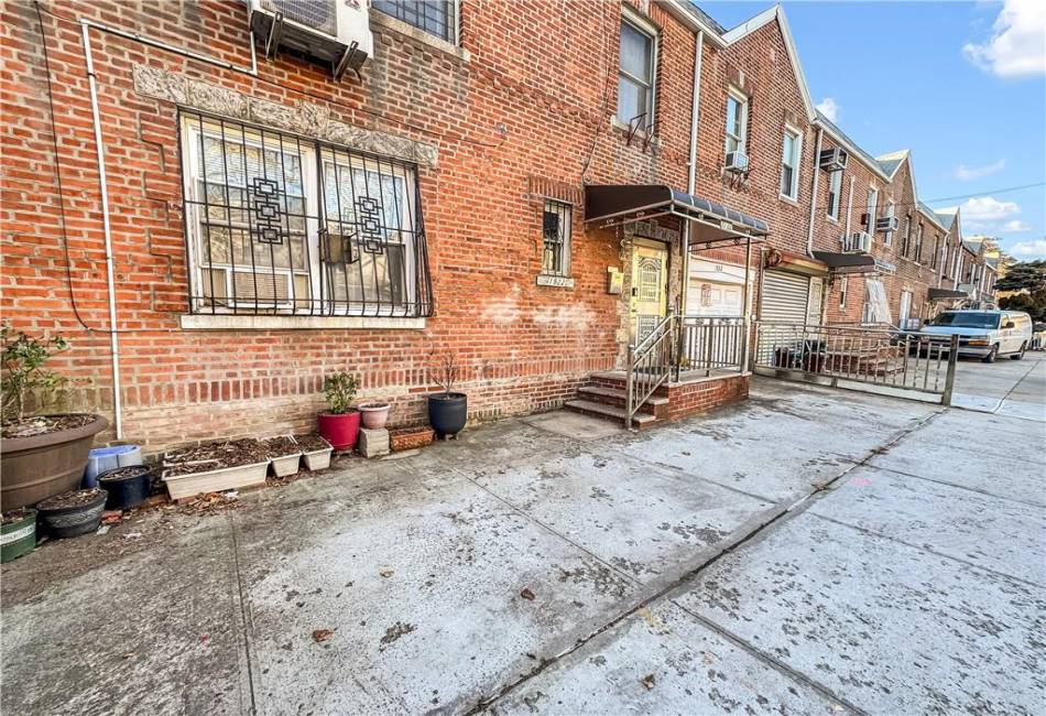 1922 16th Street, Brooklyn, New York 11229, 4 Bedrooms Bedrooms, ,Residential,For Sale,16th,488691