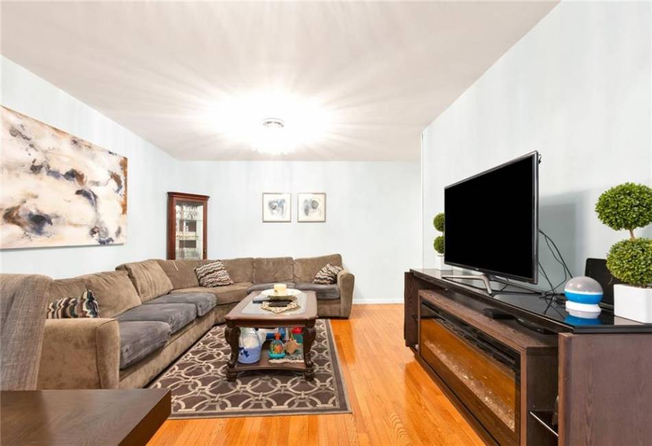 2483 16th Street, Brooklyn, New York 11214, 2 Bedrooms Bedrooms, ,1 BathroomBathrooms,Residential,For Sale,16th,488806