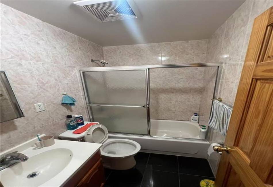 177 Avenue U, Brooklyn, New York 11223, ,Mixed Use,For Sale,Avenue U,488811