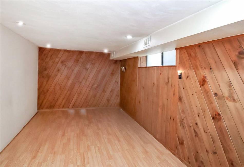 106 Vincent Avenue, Staten Island, New York 10306, 3 Bedrooms Bedrooms, ,2 BathroomsBathrooms,Residential,For Sale,Vincent,488818