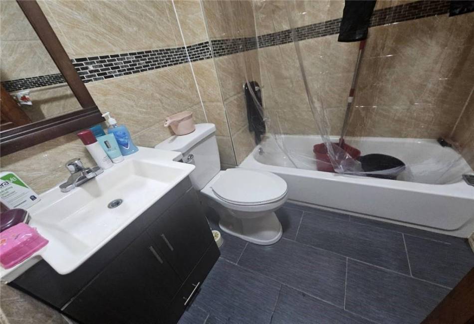 5411 4th Avenue, Brooklyn, New York 11220, 18 Bedrooms Bedrooms, ,Residential,For Sale,4th,488822