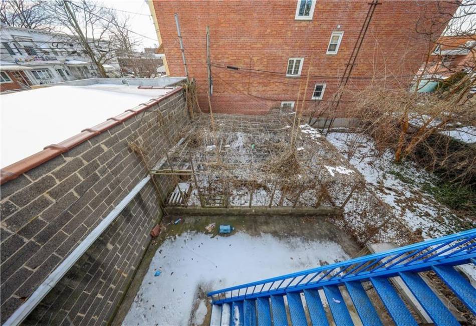 1642 Bath Avenue, Brooklyn, New York 11214, ,Mixed Use,For Sale,Bath,488842