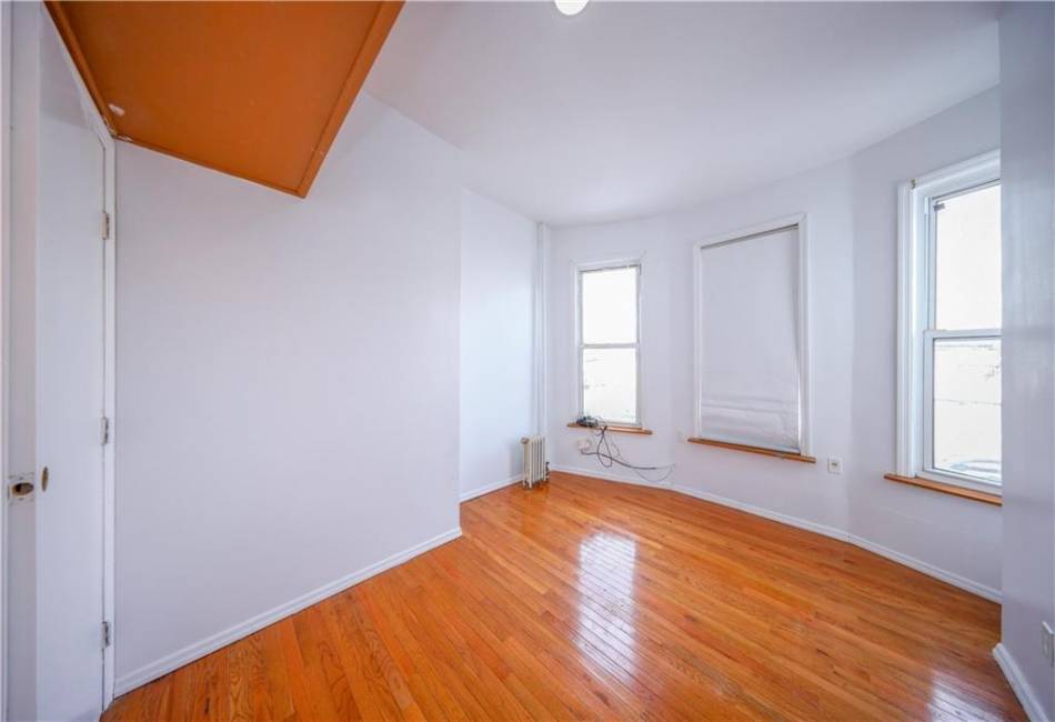 1642 Bath Avenue, Brooklyn, New York 11214, ,Mixed Use,For Sale,Bath,488842