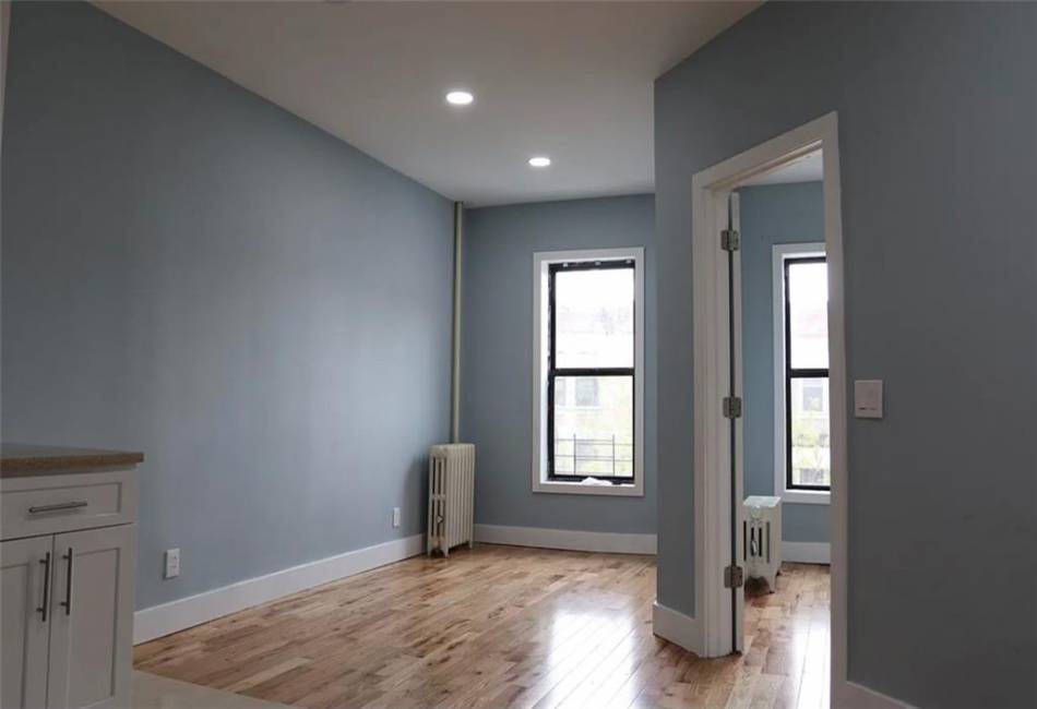 574 Ralph Avenue, Brooklyn, New York 11233, 8 Bedrooms Bedrooms, ,Residential,For Sale,Ralph,488727