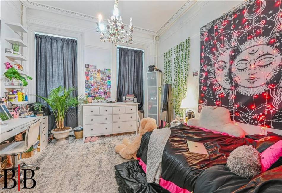 22 4th Place, Brooklyn, New York 11231, 7 Bedrooms Bedrooms, ,Residential,For Sale,4th,488830