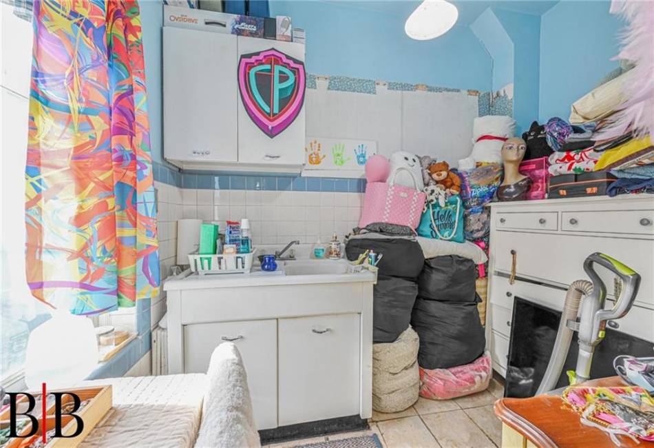 22 4th Place, Brooklyn, New York 11231, 7 Bedrooms Bedrooms, ,Residential,For Sale,4th,488830