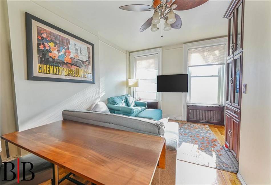 22 4th Place, Brooklyn, New York 11231, 7 Bedrooms Bedrooms, ,Residential,For Sale,4th,488830