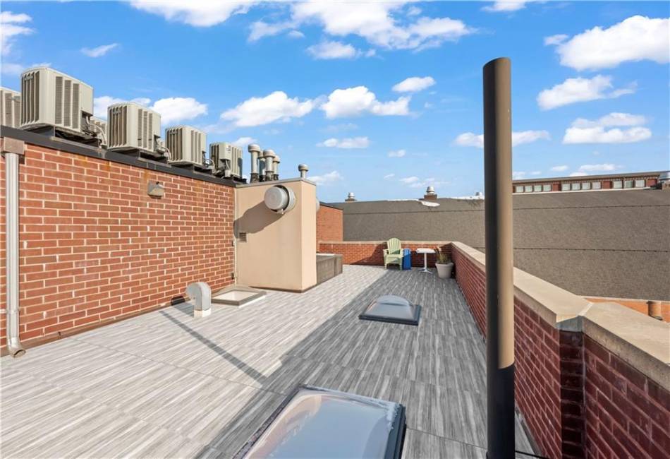 380 15th Street, Brooklyn, New York 11215, 1 Bedroom Bedrooms, ,1 BathroomBathrooms,Residential,For Sale,15th,488853