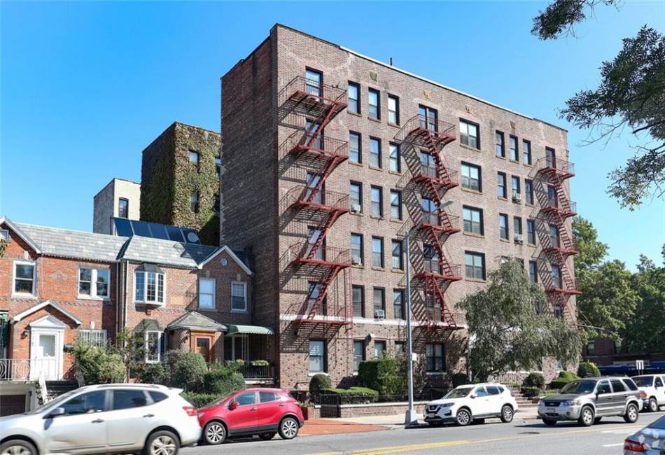 8814 Bay Parkway, Brooklyn, New York 11214, 1 Bedroom Bedrooms, ,1 BathroomBathrooms,Residential,For Sale,Bay,488871