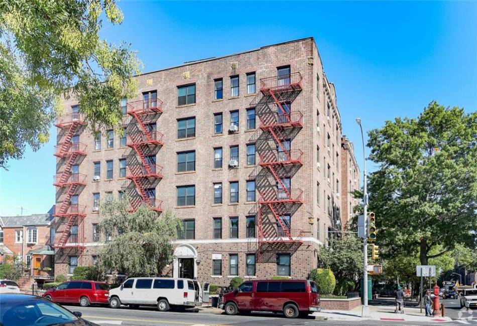 8814 Bay Parkway, Brooklyn, New York 11214, 1 Bedroom Bedrooms, ,1 BathroomBathrooms,Residential,For Sale,Bay,488871