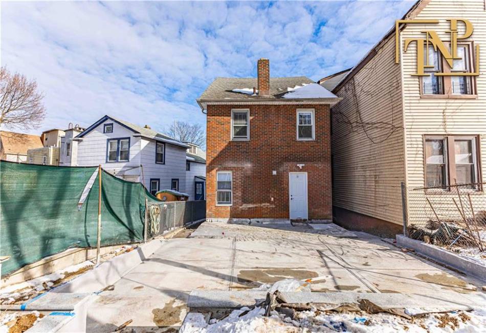 90 Targee Street, Staten Island, New York 10304, 3 Bedrooms Bedrooms, ,3 BathroomsBathrooms,Residential,For Sale,Targee,488764