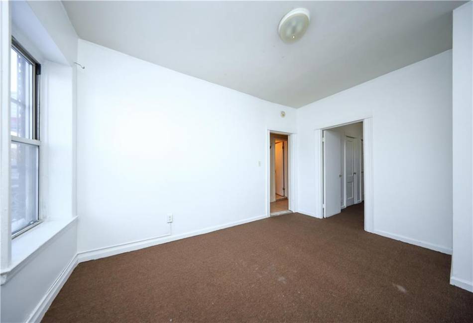 709 86th Street, Brooklyn, New York 11228, ,Mixed Use,For Sale,86th,488861