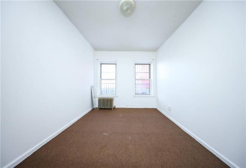 709 86th Street, Brooklyn, New York 11228, ,Mixed Use,For Sale,86th,488861