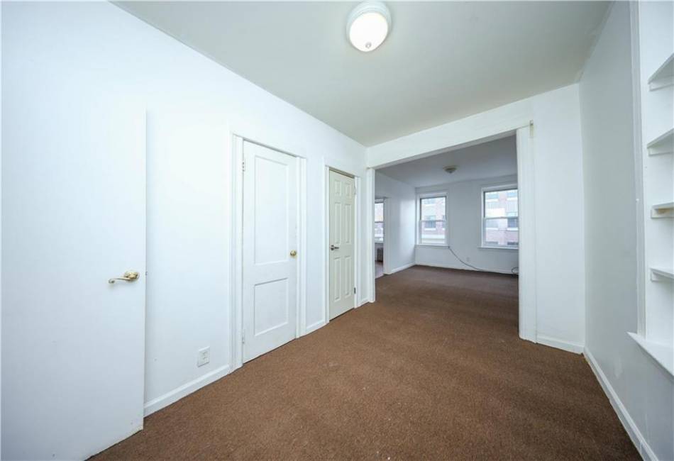 709 86th Street, Brooklyn, New York 11228, ,Mixed Use,For Sale,86th,488861