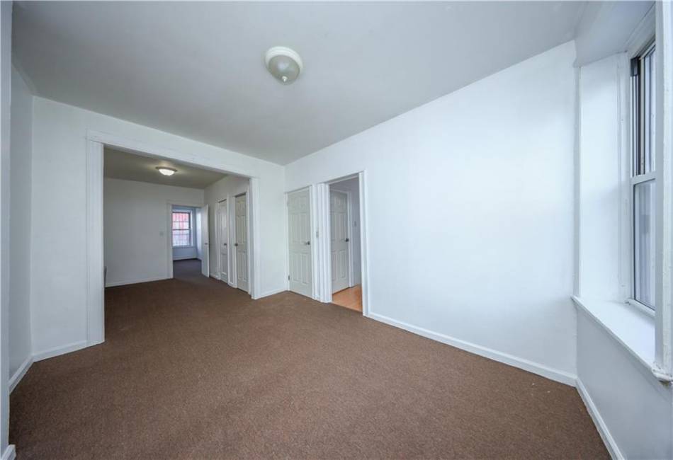 709 86th Street, Brooklyn, New York 11228, ,Mixed Use,For Sale,86th,488861