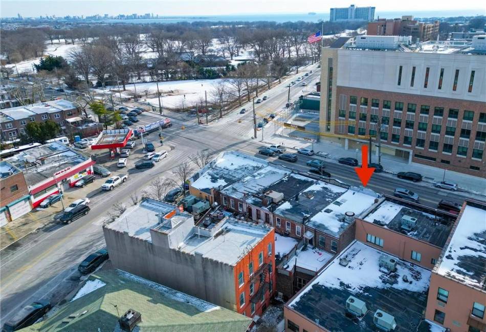 709 86th Street, Brooklyn, New York 11228, ,Mixed Use,For Sale,86th,488861