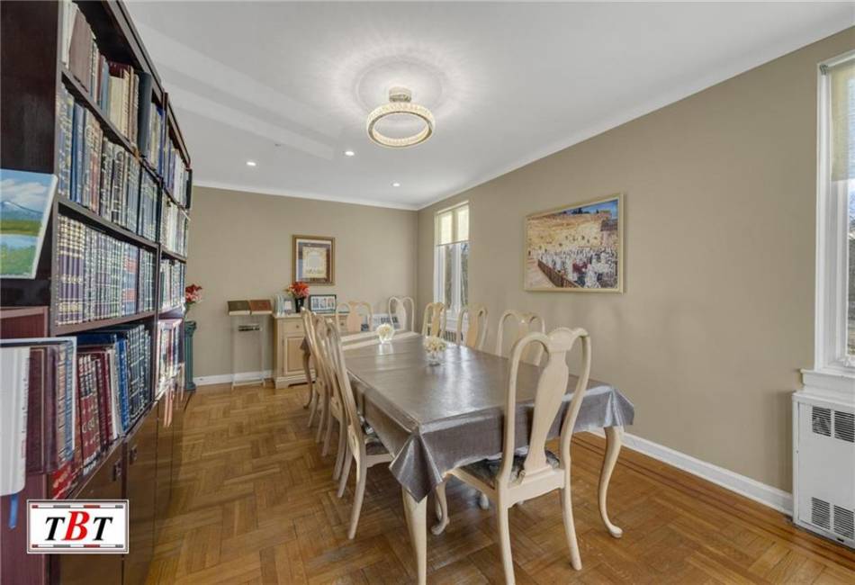 3402 Kings Highway, Brooklyn, New York 11234, 3 Bedrooms Bedrooms, ,3 BathroomsBathrooms,Residential,For Sale,Kings Highway,488870