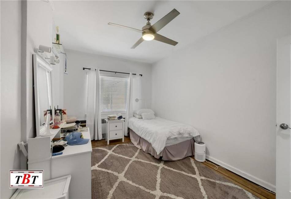 3402 Kings Highway, Brooklyn, New York 11234, 3 Bedrooms Bedrooms, ,3 BathroomsBathrooms,Residential,For Sale,Kings Highway,488870