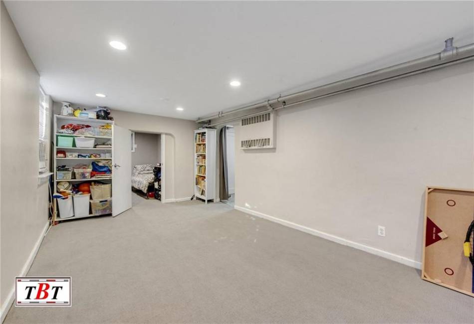 3402 Kings Highway, Brooklyn, New York 11234, 3 Bedrooms Bedrooms, ,3 BathroomsBathrooms,Residential,For Sale,Kings Highway,488870