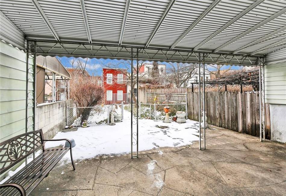 552 17th Street, Brooklyn, New York 11215, 4 Bedrooms Bedrooms, ,2 BathroomsBathrooms,Residential,For Sale,17th,488898